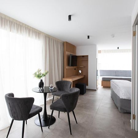Griffin Suites Heraklion  Ngoại thất bức ảnh